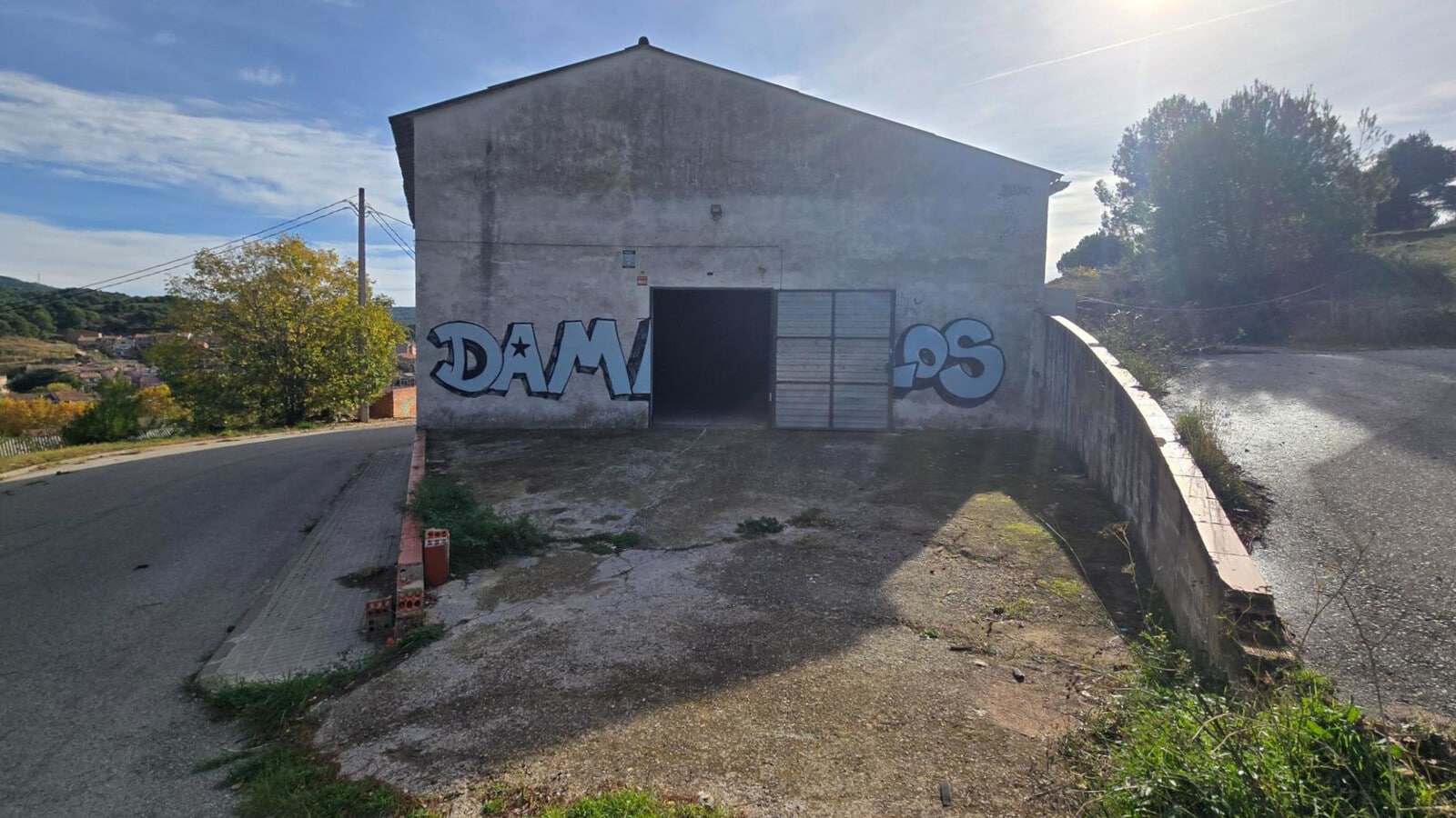 Sant Llorenç Savall, BAR 08212 - Unit - - - Interior Photo - Image 1 of 15