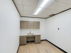 17440 N Dallas Pky, Dallas, TX to rent Interior Photo- Image 2 of 5