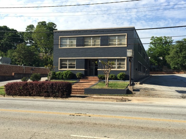 217 E Stone Ave, Greenville, SC for rent - Building Photo - Image 2 of 12