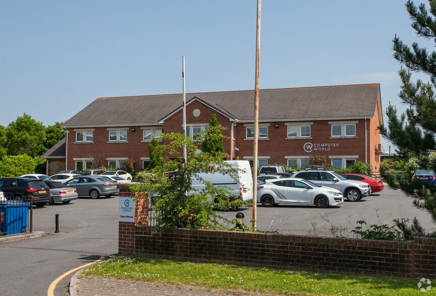 Turner Dr, Yate for sale - Building Photo - Image 3 of 3