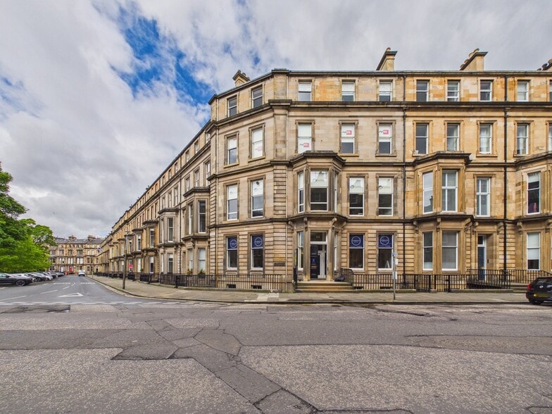 22 Drumsheugh Gdns, Edinburgh to rent - Building Photo - Image 2 of 25