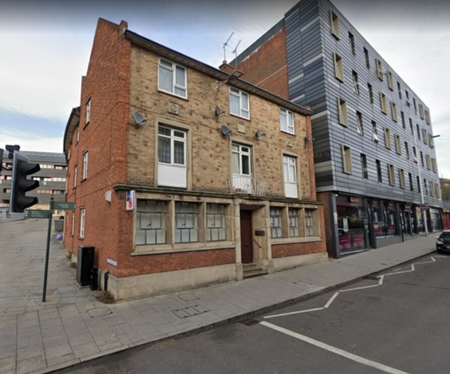 Clasketgate, Lincoln for sale Building Photo- Image 1 of 1