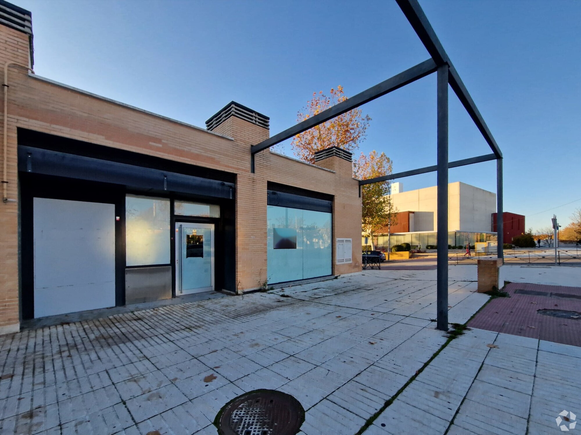 Retail in Boadilla del Monte, Madrid for sale Interior Photo- Image 1 of 1