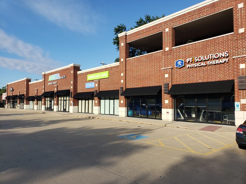 26-50 S Northwest Hwy, Palatine, IL for rent - Building Photo - Image 2 of 3