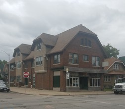 3301 W Lincoln Ave, Milwaukee, WI for sale Building Photo- Image 1 of 1