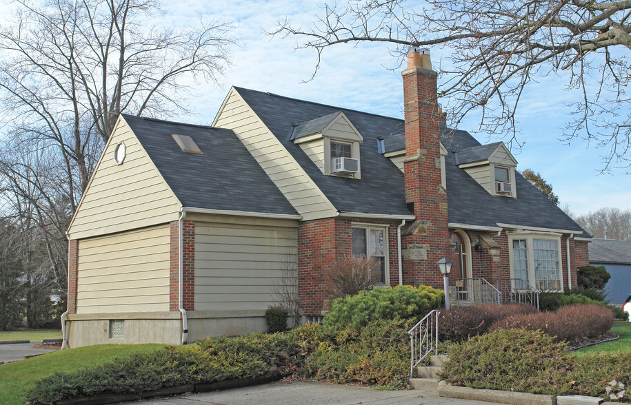 8137 N Main St, Dayton, OH for sale - Primary Photo - Image 1 of 1