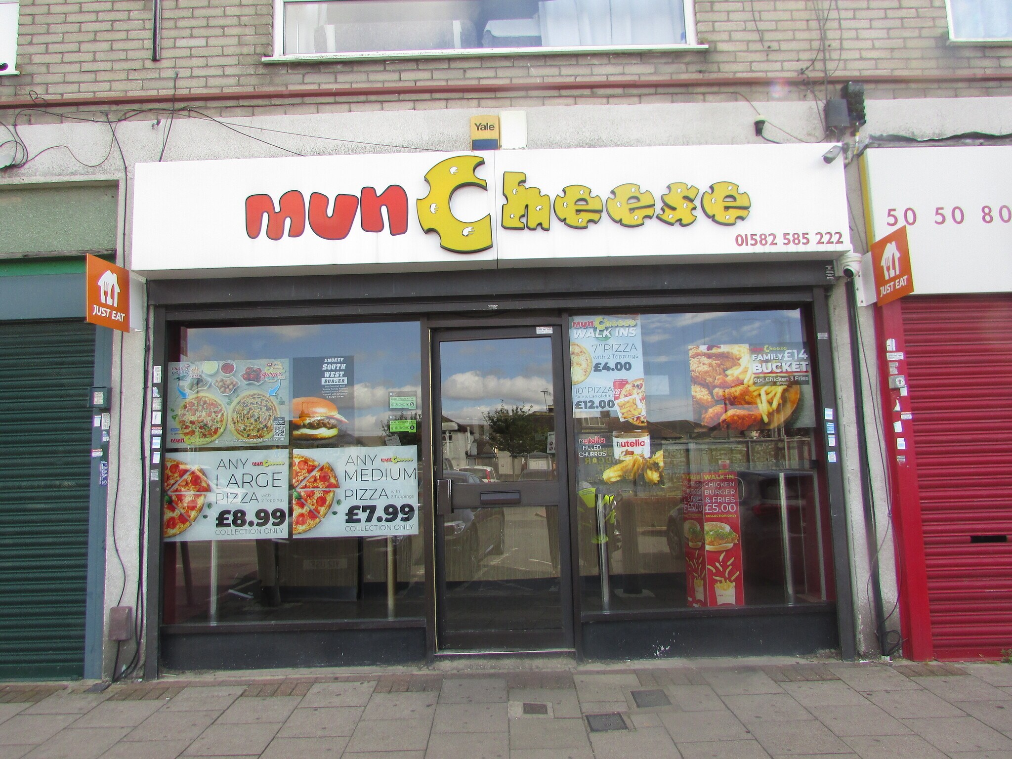 26 Sundon Park Para, Luton to rent Building Photo- Image 1 of 3