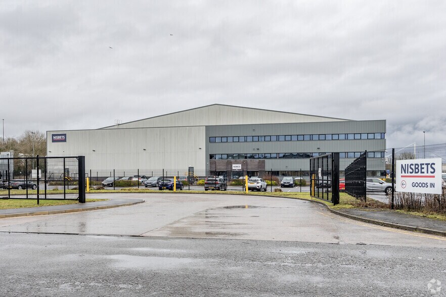 Fenham Hall Dr, Chepstow to rent - Building Photo - Image 2 of 2