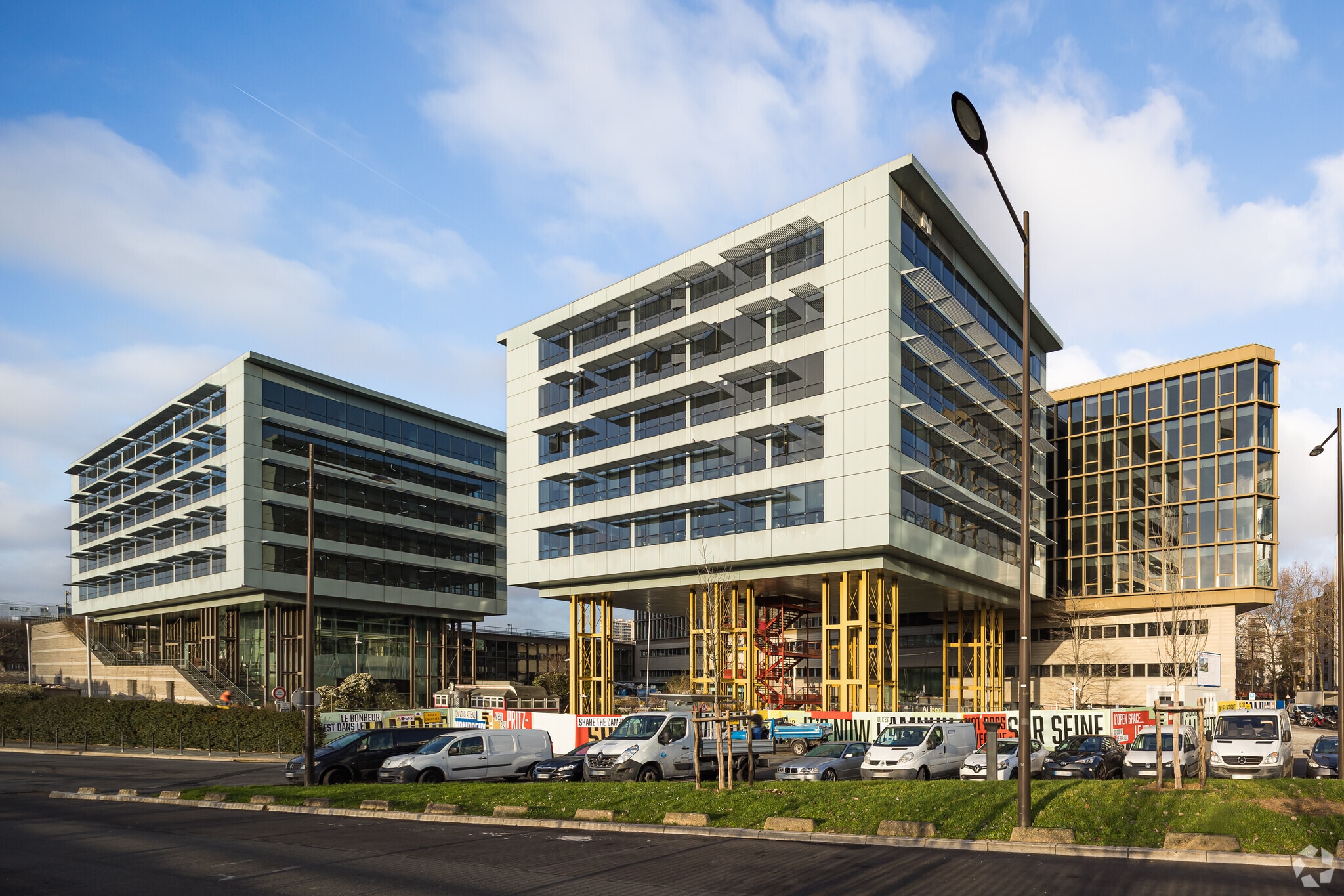 48-50 Quai Du Point Du Jour, Boulogne-Billancourt to rent Primary Photo- Image 1 of 6