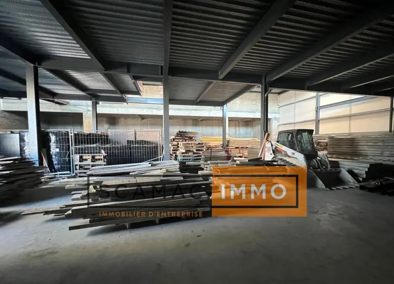 Industrial in Montfermeil to rent Interior Photo- Image 1 of 30