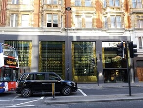 145 Knightsbridge, London to rent Primary Photo- Image 1 of 6