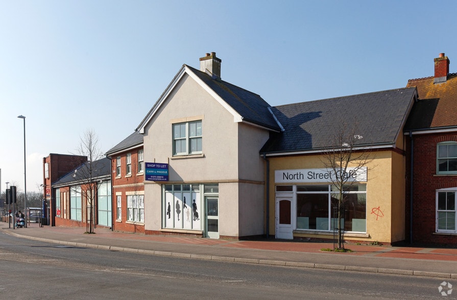 North St, Hailsham to rent - Building Photo - Image 3 of 4