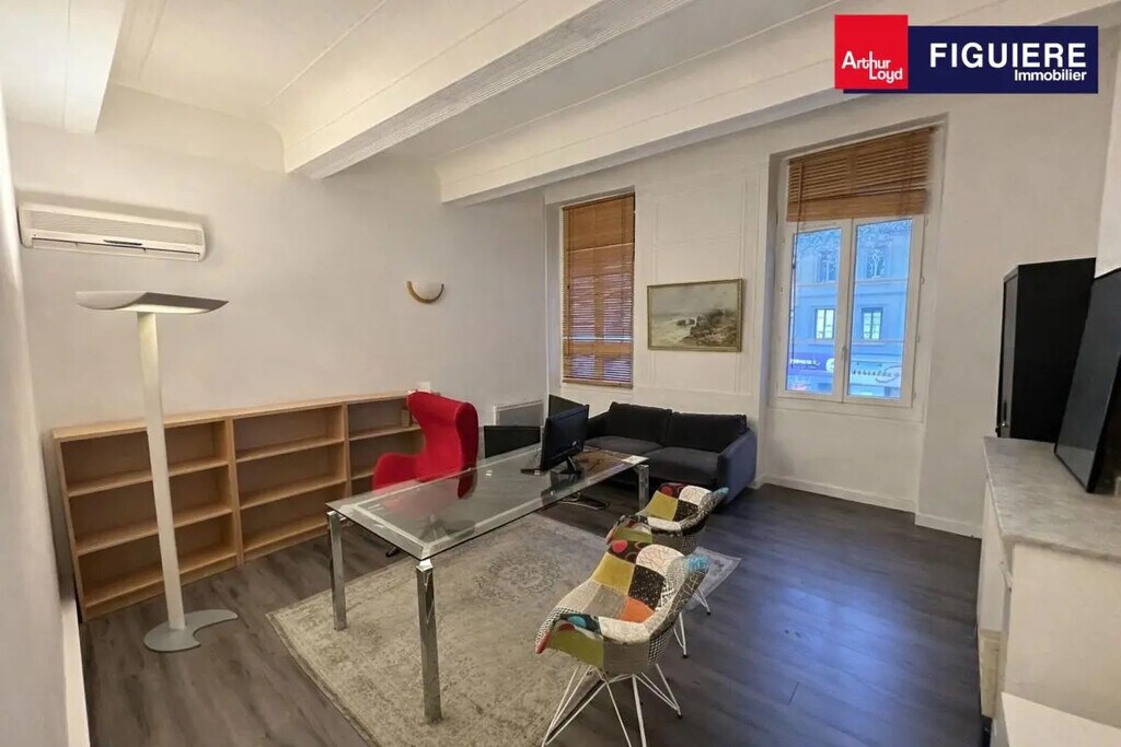 Location Bureaux 100 m² - Photo 1
