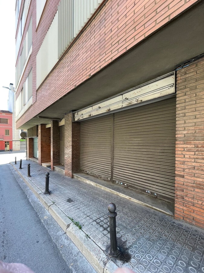 Carrer de la Maternitat d'Elna, Manresa, BAR 08243 - - - Floor Plan - Image 2 of 3