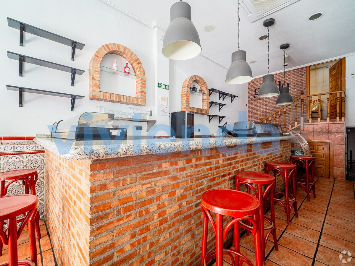 Madrid, MAD 28002 -  -  - Interior Photo - Image 2 of 11