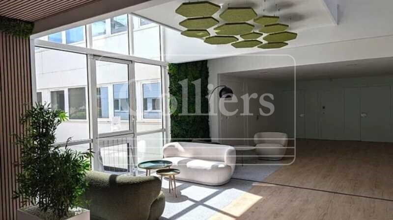 425 Rue Jean Rostand, Labège to rent - Interior Photo - Image 2 of 20