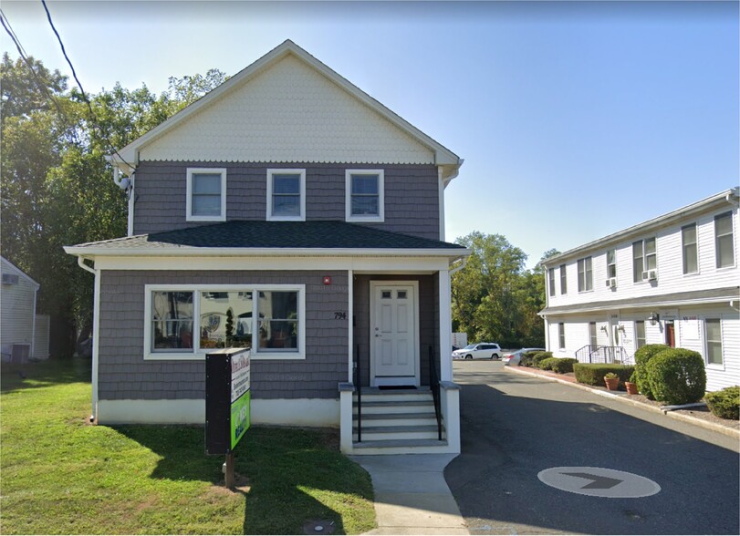 794 Broad St, Shrewsbury, NJ for rent - Building Photo - Image 1 of 2