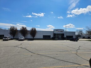 4905 Hubbell Ave, Des Moines, IA for rent Building Photo- Image 1 of 10