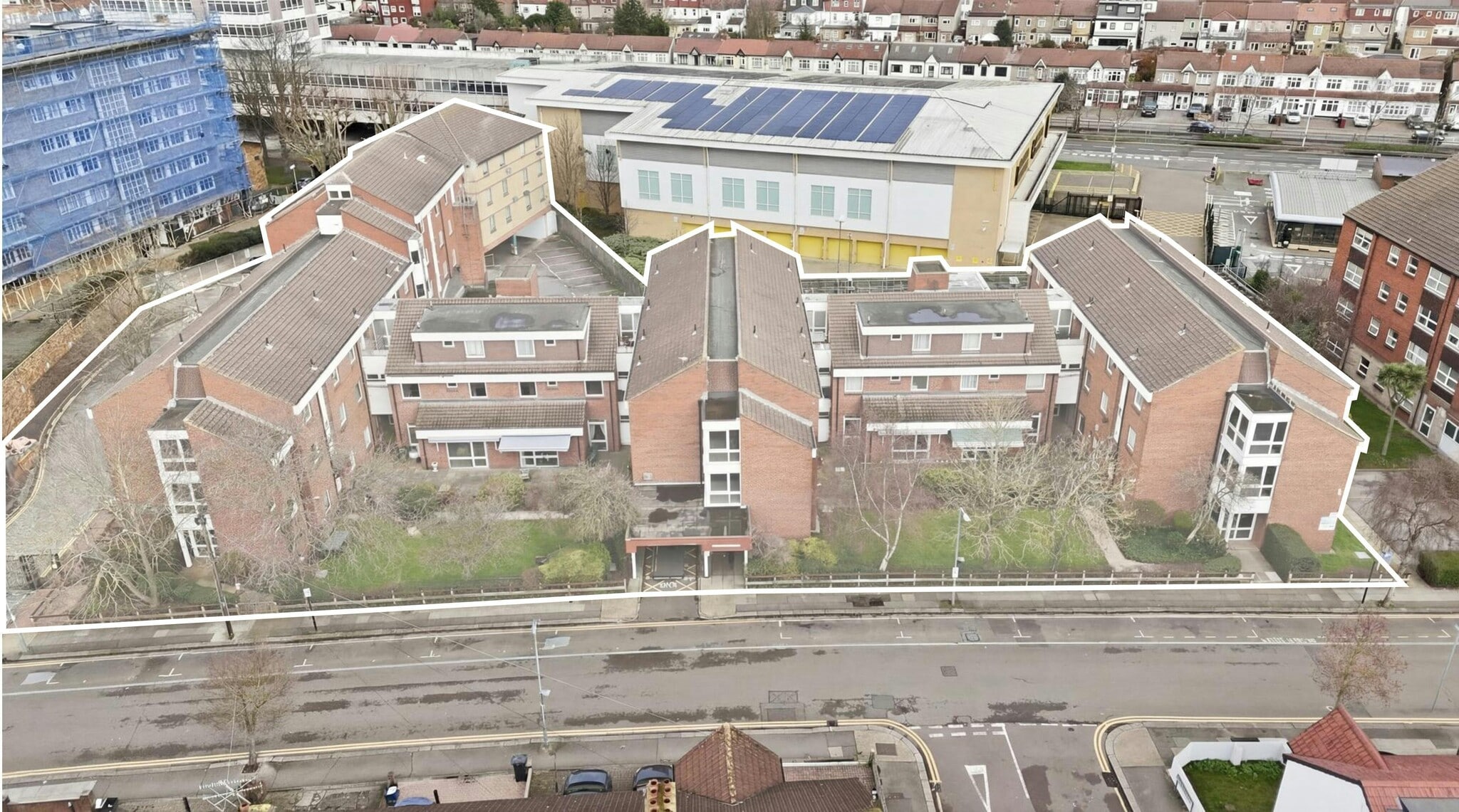 5-27 Clarence Av, Ilford for sale Building Photo- Image 1 of 3
