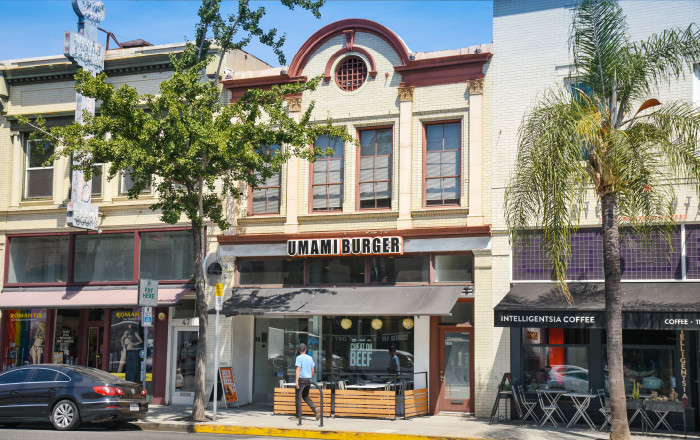 49-51 E Colorado Blvd, Pasadena, CA for rent - Primary Photo - Image 1 of 2