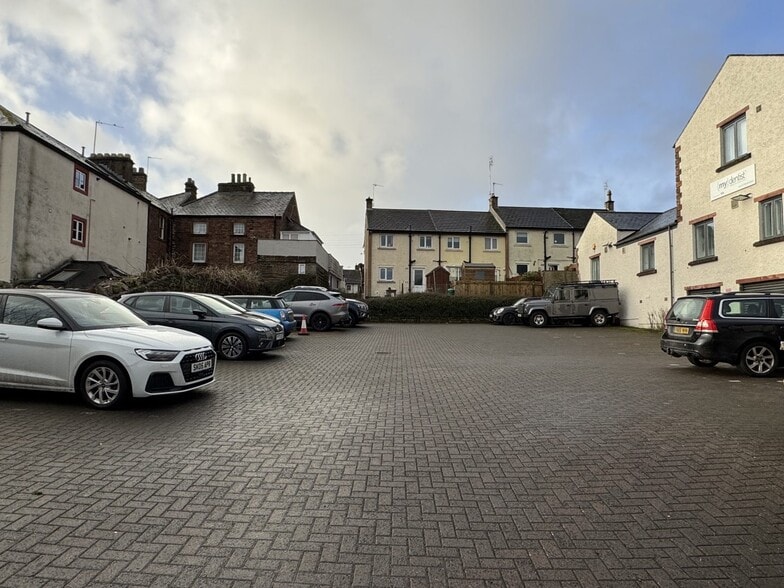 2 West Ln, Penrith for sale - Building Photo - Image 2 of 6