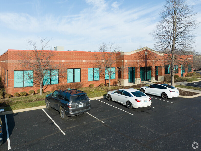 13425 Eastpoint Centre Dr, Louisville, KY for rent - Building Photo - Image 1 of 6