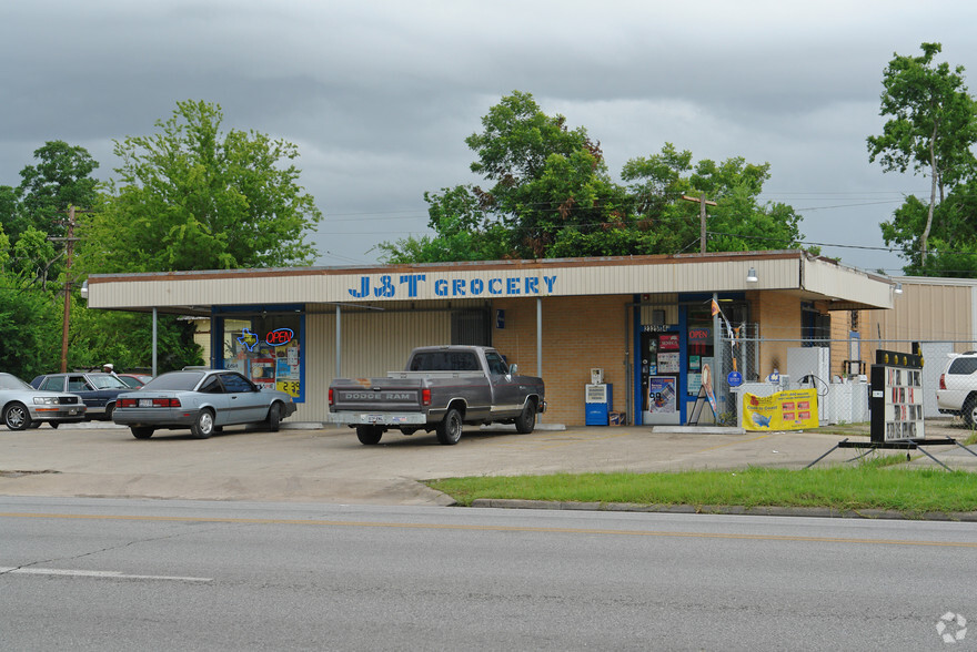 2325 S 4th St, Beaumont, TX for sale - Primary Photo - Image 1 of 2