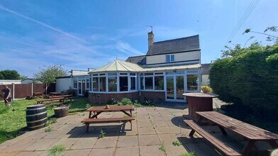 Firth Bank, Boston to rent Building Photo- Image 2 of 11