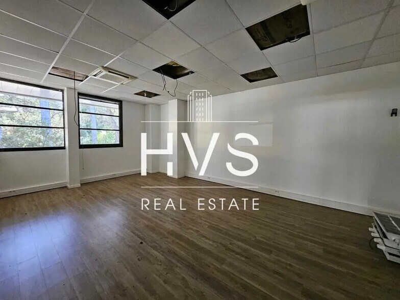 Office in Aix-en-Provence to rent - Interior Photo - Image 3 of 15