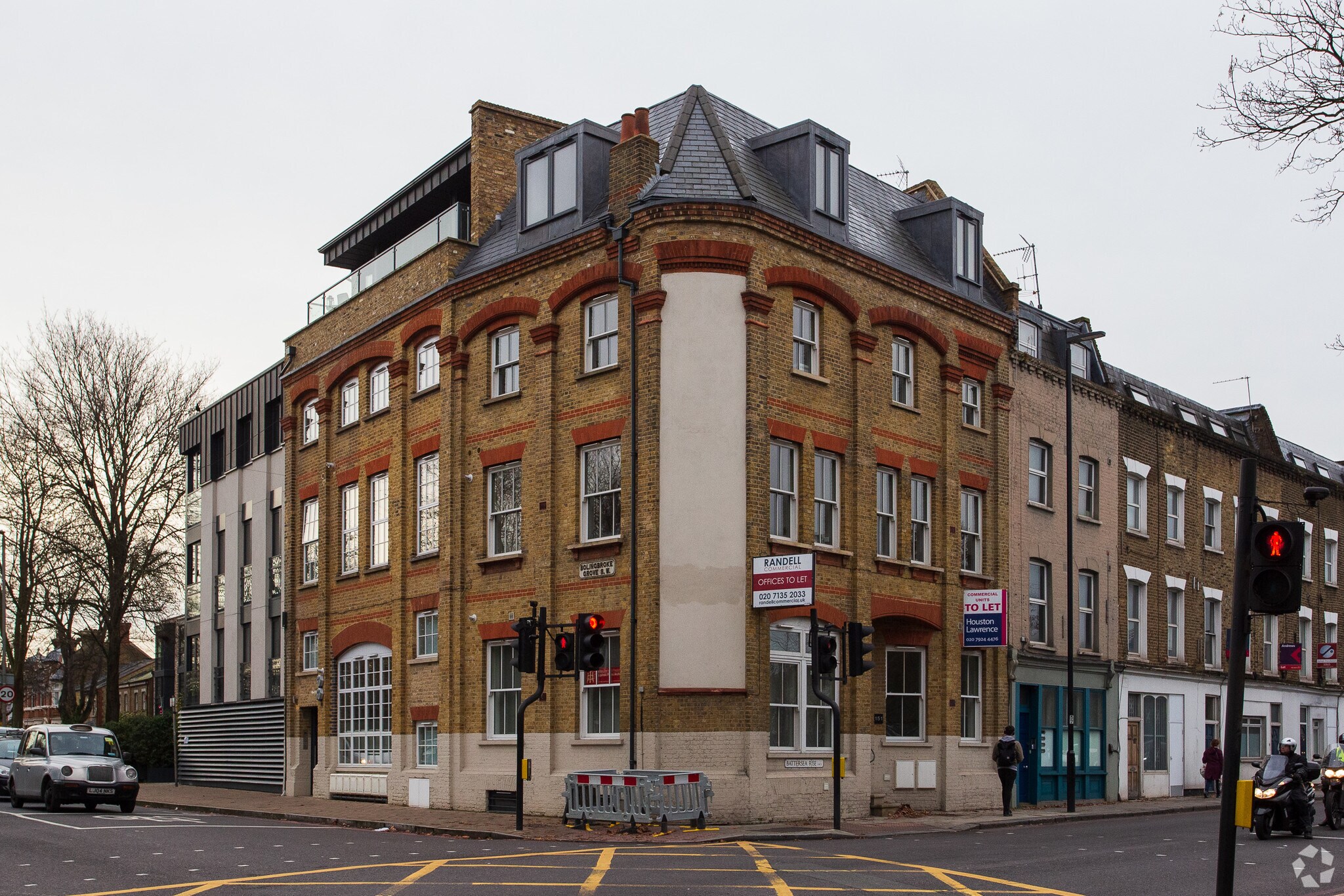 126 Bolingbroke Grv, London for sale Primary Photo- Image 1 of 1