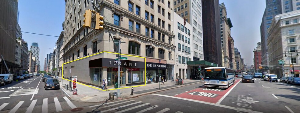 261 Broadway, New York, NY for rent - Building Photo - Image 1 of 2