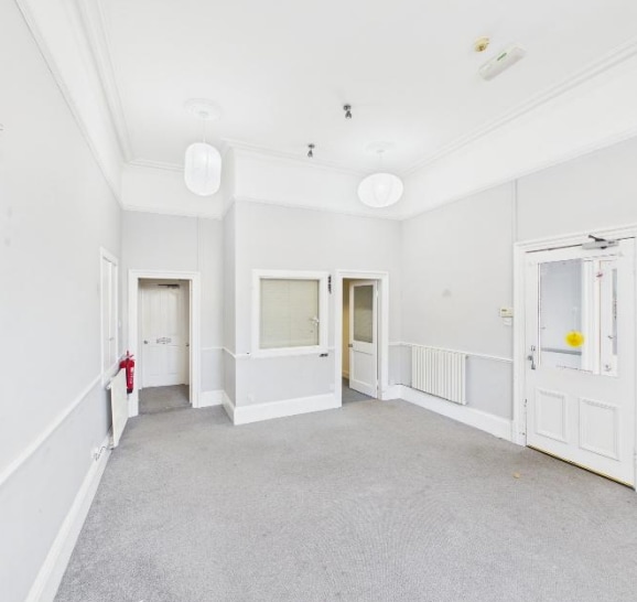 7 South St Johns Pl, Perth, PKN PH1 5XB - Unit 7 -  - Interior Photo - Image 1 of 4