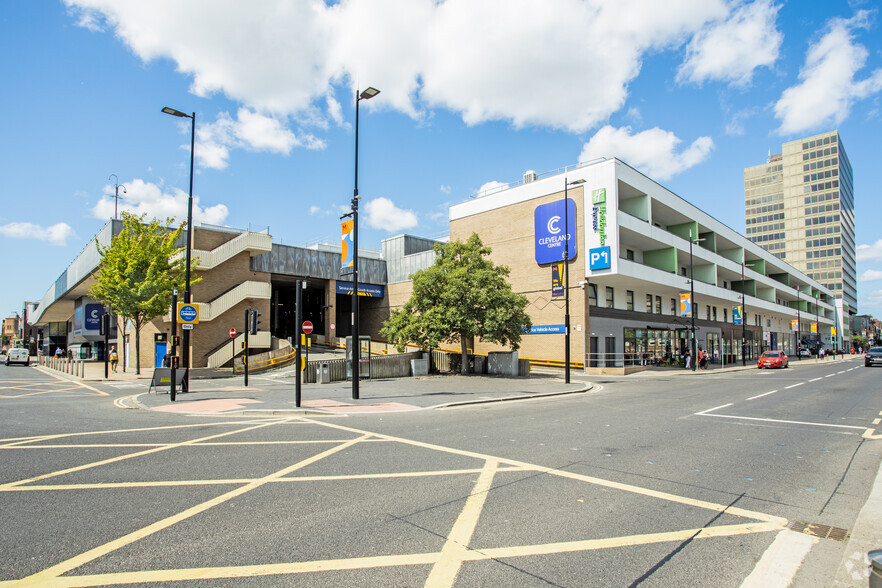 85 Grange Rd, Middlesbrough for rent - Building Photo - Image 1 of 7