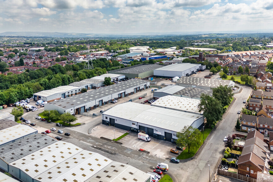 Devonshire Rd, Manchester for rent - Aerial - Image 3 of 8