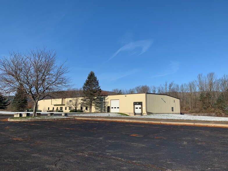 118 Commerce Rd, Oneonta, NY for sale - Building Photo - Image 1 of 1