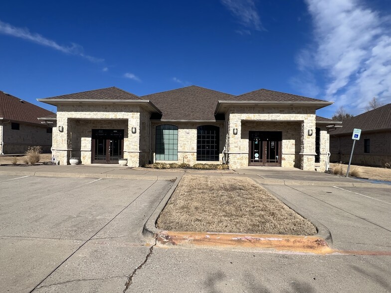 7668 Eldorado Pkwy, McKinney, TX for sale - Primary Photo - Image 1 of 1