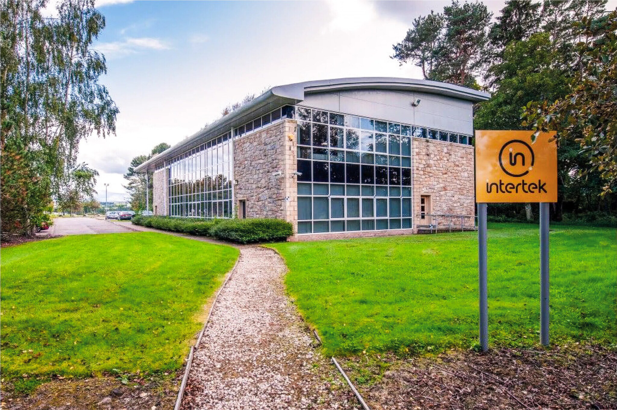 Orchard Ter, Alness to rent Building Photo- Image 1 of 6