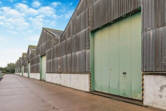Wellington Ave, Stratford Upon Avon to rent Building Photo- Image 1 of 12