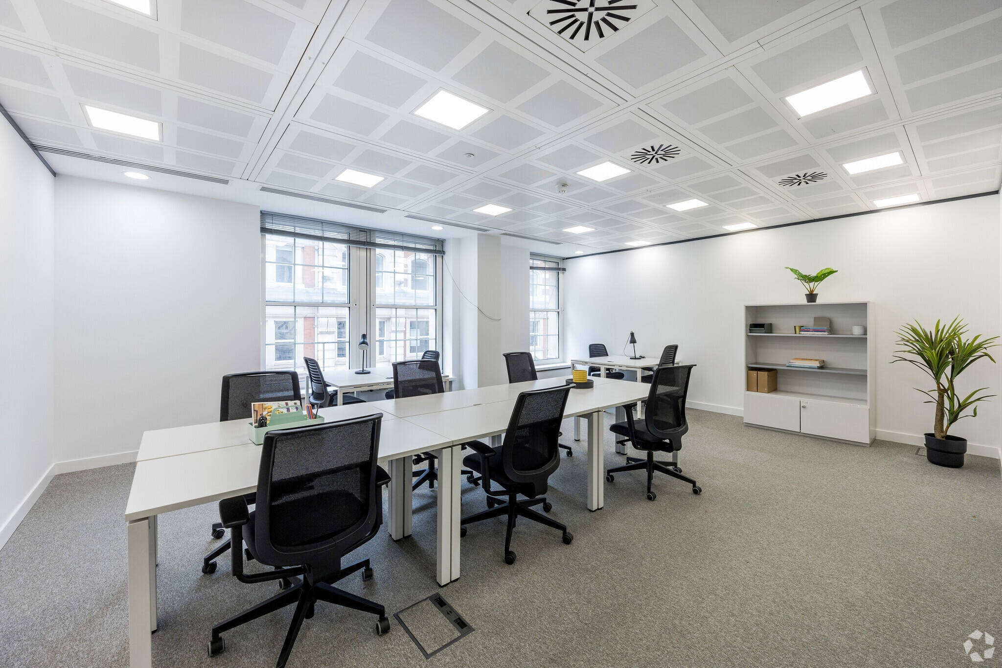 35 New Broad St, London to rent Interior Photo- Image 1 of 1