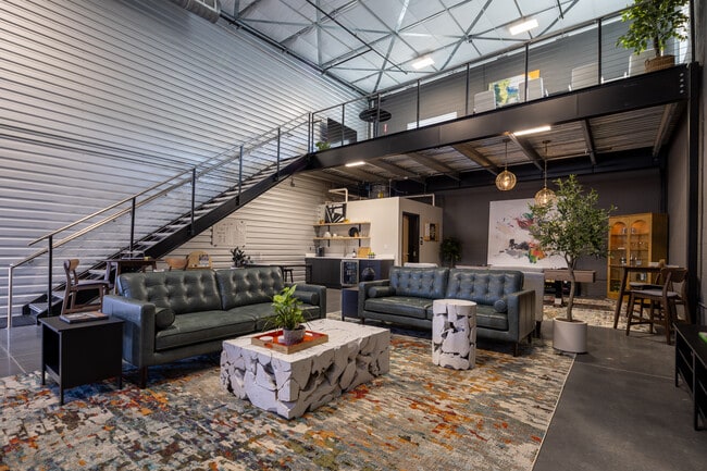 More details for 5705-5725 Stables Way, Alpharetta, GA - Light Industrial to Rent