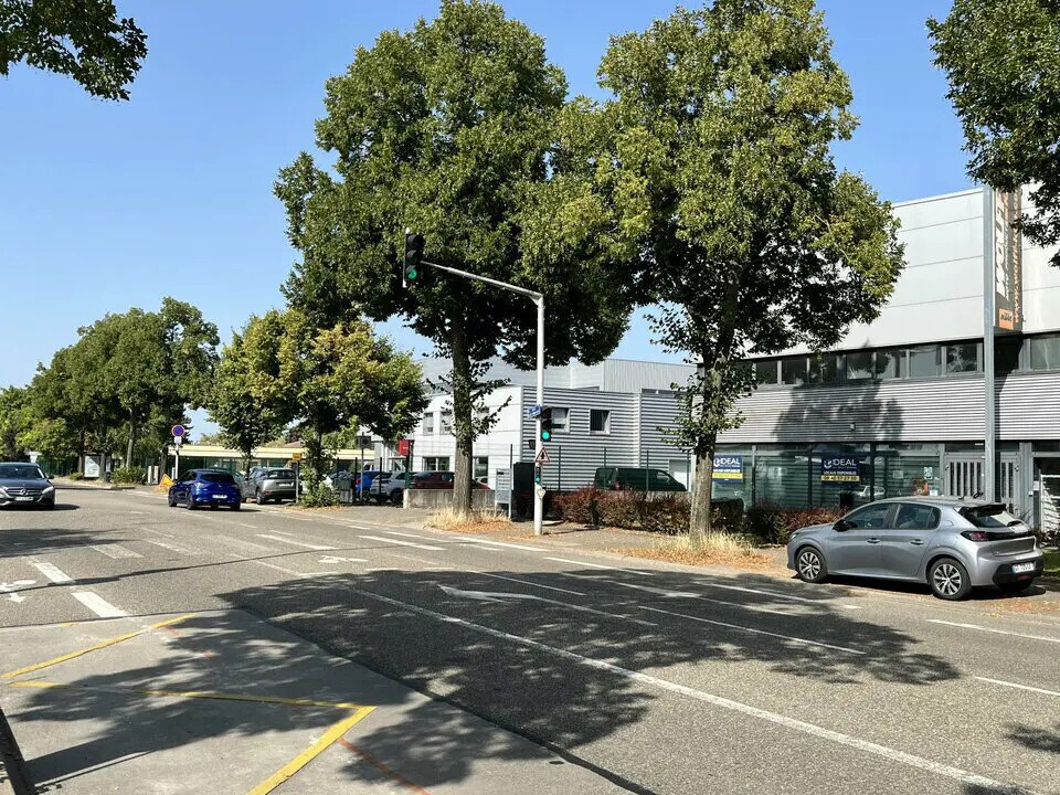 4 Rue Jean Monnet, Eckbolsheim to rent Building Photo- Image 1 of 13
