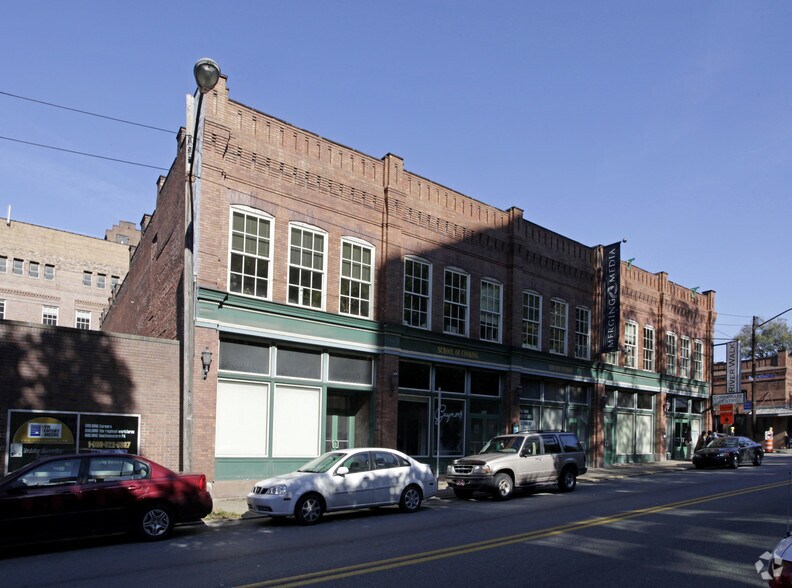 307-315 E Carson St, Pittsburgh, PA for rent - Building Photo - Image 2 of 4