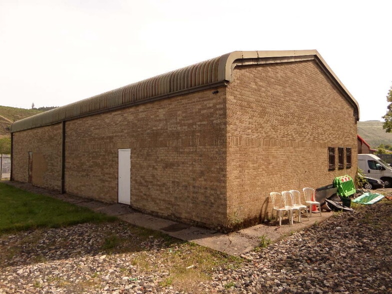 Highfield Industrial Estate, Ferndale to rent - Building Photo - Image 2 of 3