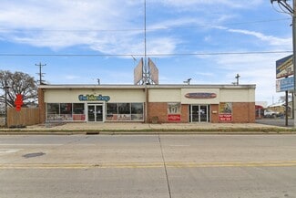 More details for 2926 75th St, Kenosha, WI - Retail for Sale