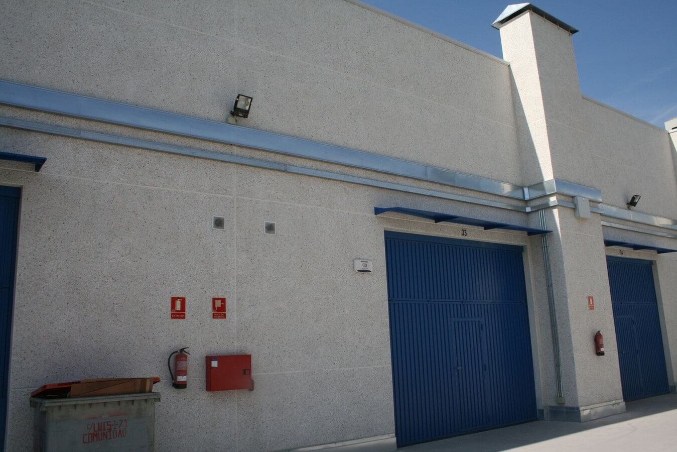 Madrid, MAD 28031 - Unit Puerta 33 - - Interior Photo - Image 2 of 8