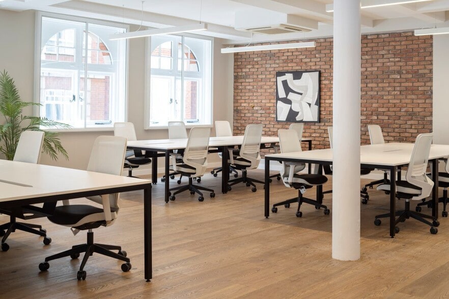 16-18 Beak St, London to rent - Building Photo - Image 3 of 7