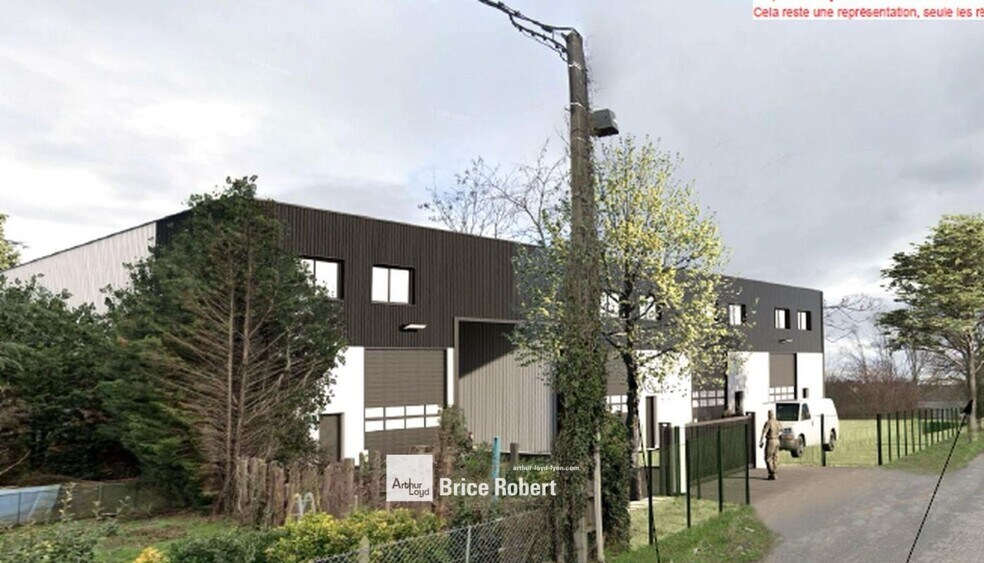 2 Route De Francheville, Chaponost to rent - Building Photo - Image 1 of 3