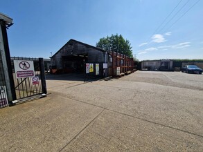 Court Ln, Hadlow for rent Building Photo- Image 1 of 4