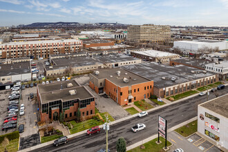 1300 Rue De Louvain O, Montréal, QC - aerial  map view