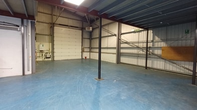 1 Wollaston Way, Basildon to rent Interior Photo- Image 1 of 3